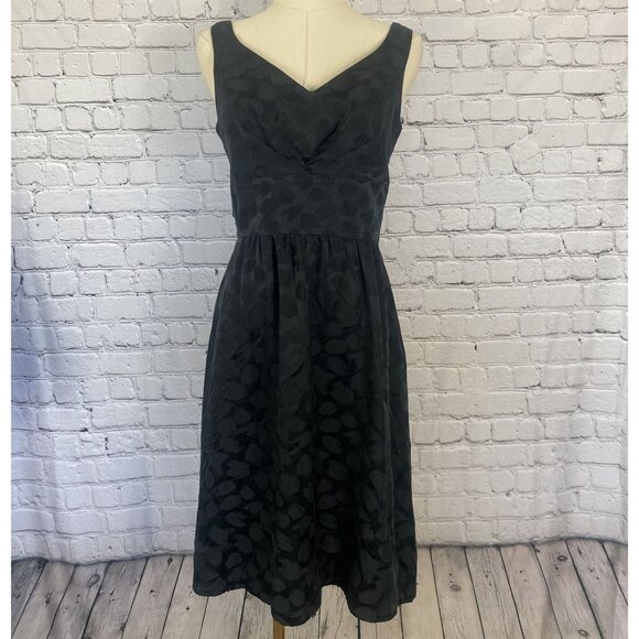 White House Black Market Dresses & Skirts - LAST CHANCE White House Black Market Black Silk Sleeveless Dress Size 2
